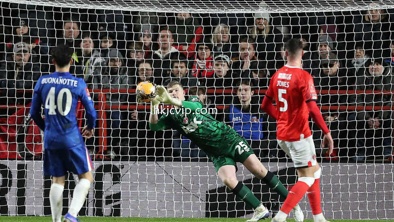 香港赛马会独家解读: 足总杯-内托破门恩佐点射建功 切尔西5-1查尔顿晋级32强