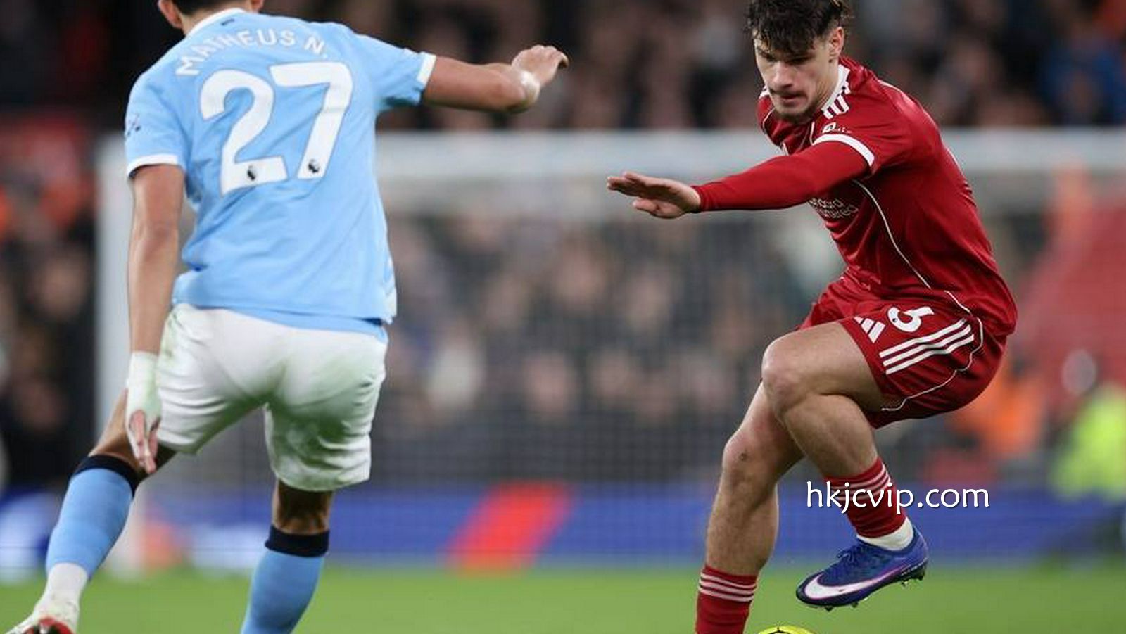 香港赛马会热点资讯 - 英超-索博世界波+染红哈兰德传射+点球绝杀 利物浦1-2曼城